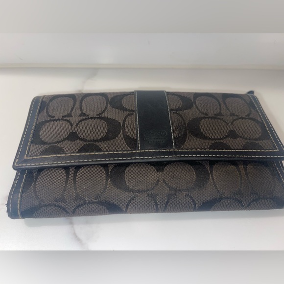 Coach Handbags - Authentic Coach wallet